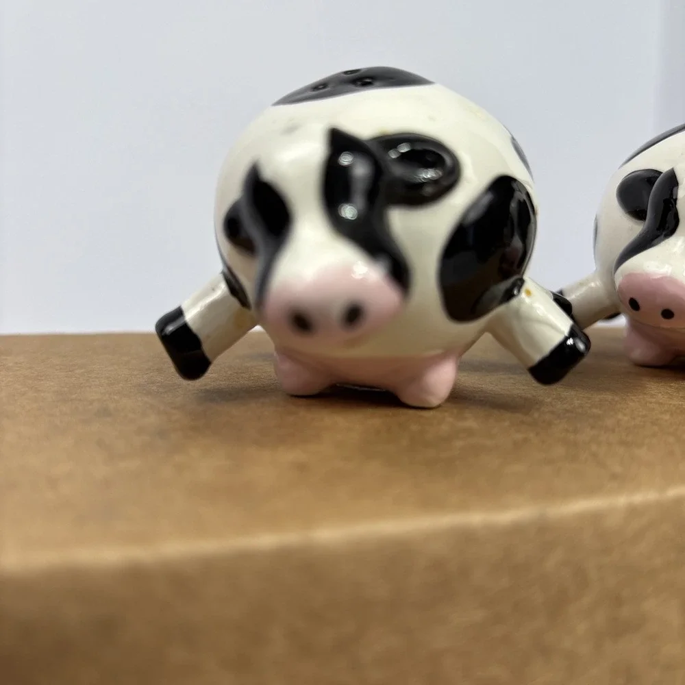 Vintage Spotted Milk Cow Salt & Pepper Shakers Small Black White Novelty Ceramic